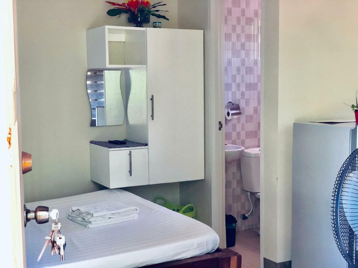 Chaniva-Joy Island View Appartments Малапаскуа Айлънд Екстериор снимка